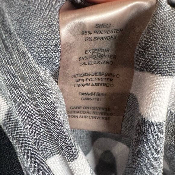 Calvin Klein beautiful ombré abstract print pleated top size XL - Picture 6 of 8